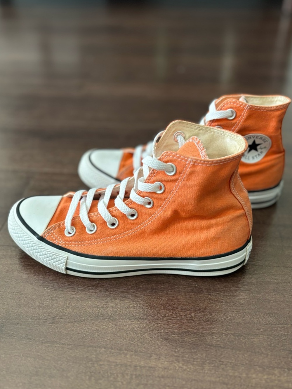 Converse Chuck Taylor All Star High Top Orange White Canvas Sneakers W6 M4 - Picture 6 of 7